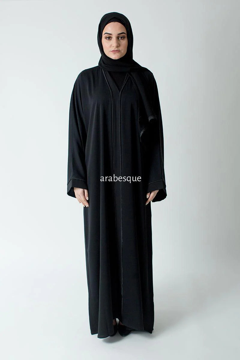 Premium Black Closed Abaya – Line Border Design with Pocket and Matching Scarf - Image 5
