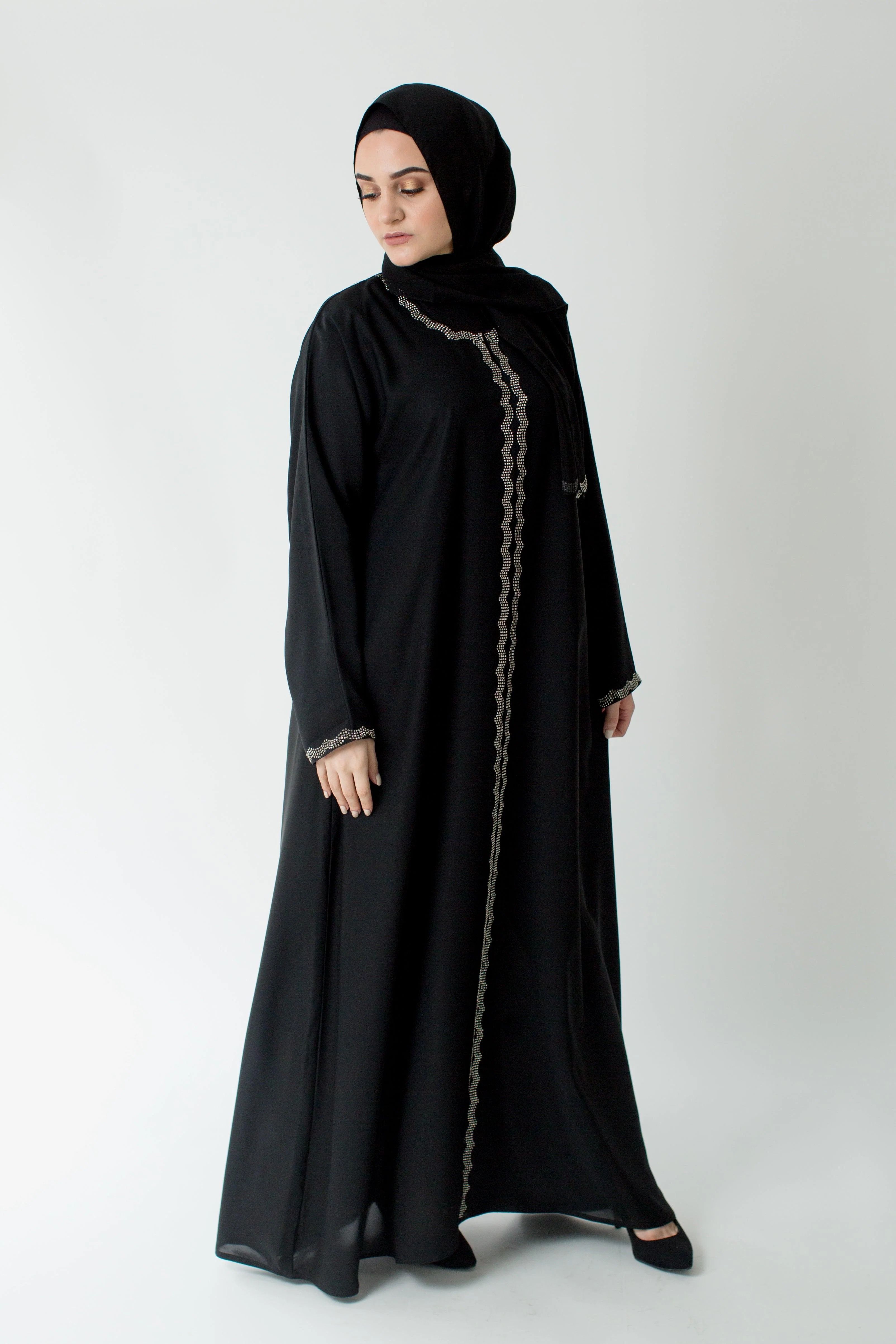 Black Closed Abaya – Silver Diamante Border Design - Image 4