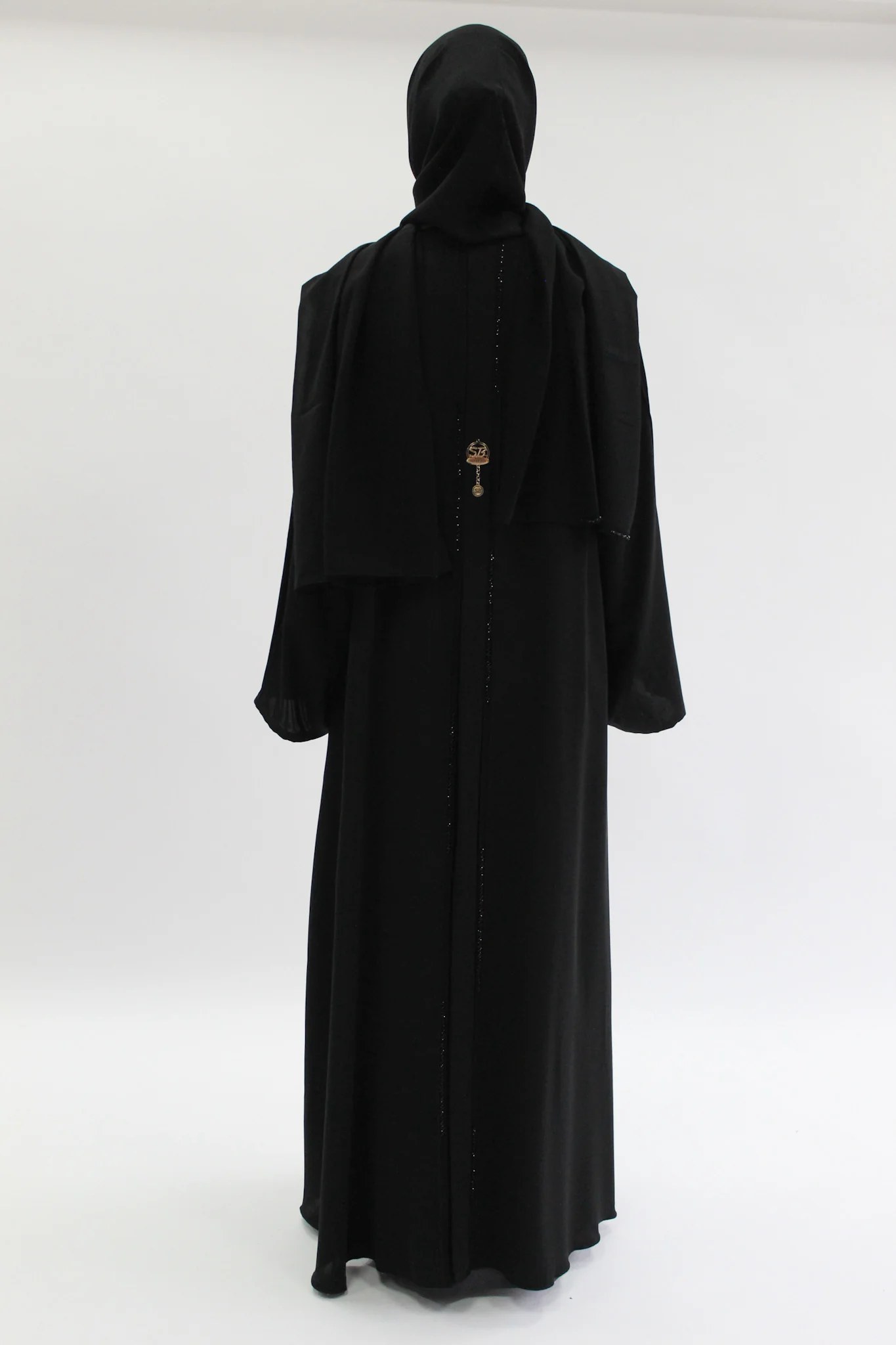 Black Open Abaya – Luxury Crystal Embellished Design - Image 5