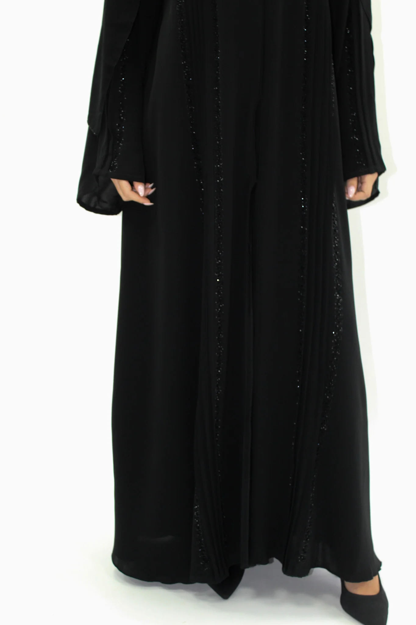Black Luxury Open Abaya with Folds and Beadwork detailing - Image 4
