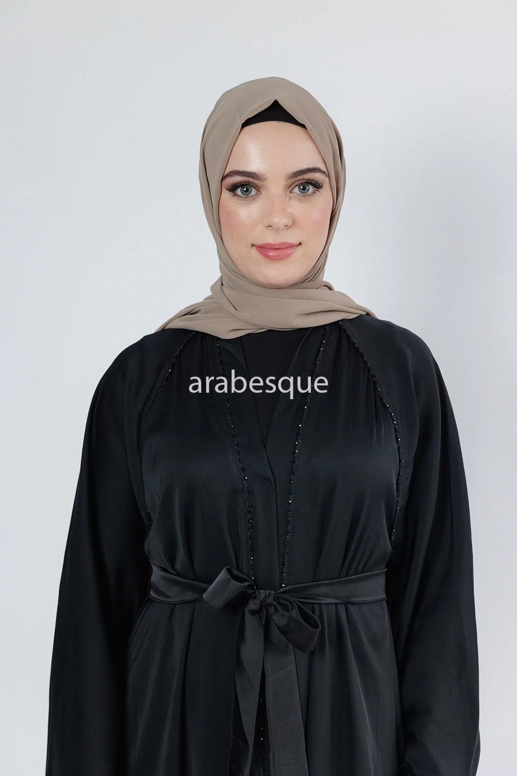 Black Open Abaya – Umbrella Cut Design with Threaded Beadwork Detailing - Image 6
