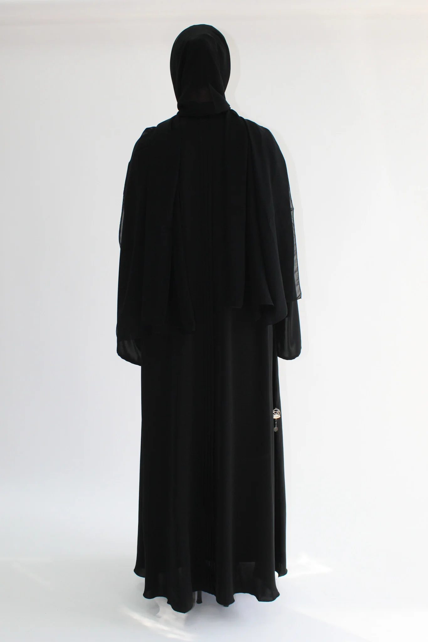 Black Open Abayas - Plain Luxury Design with Folds - Image 4