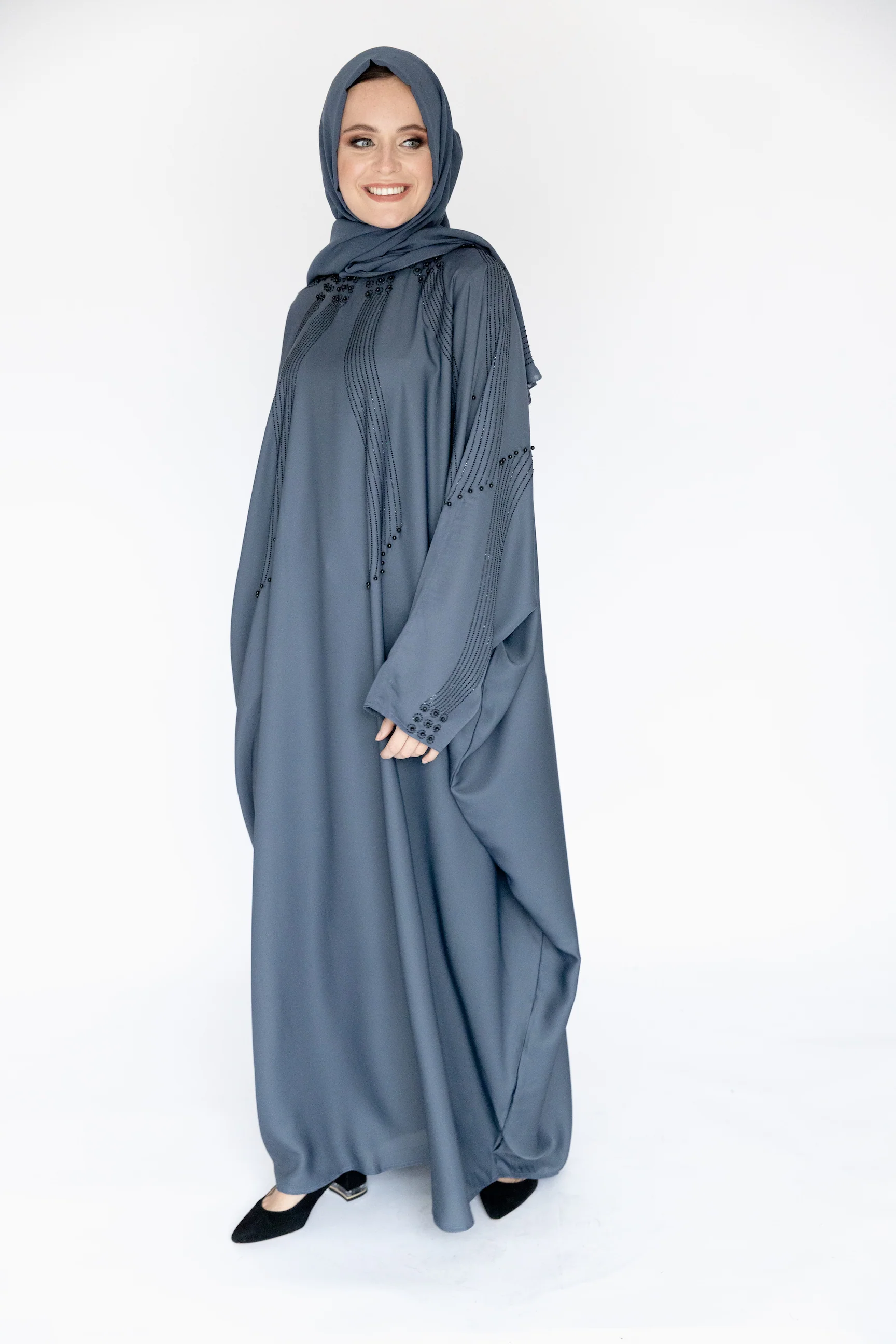 Blue Closed Abaya – Luxurious Batwing Design with Black Diamanté Pattern - Image 3