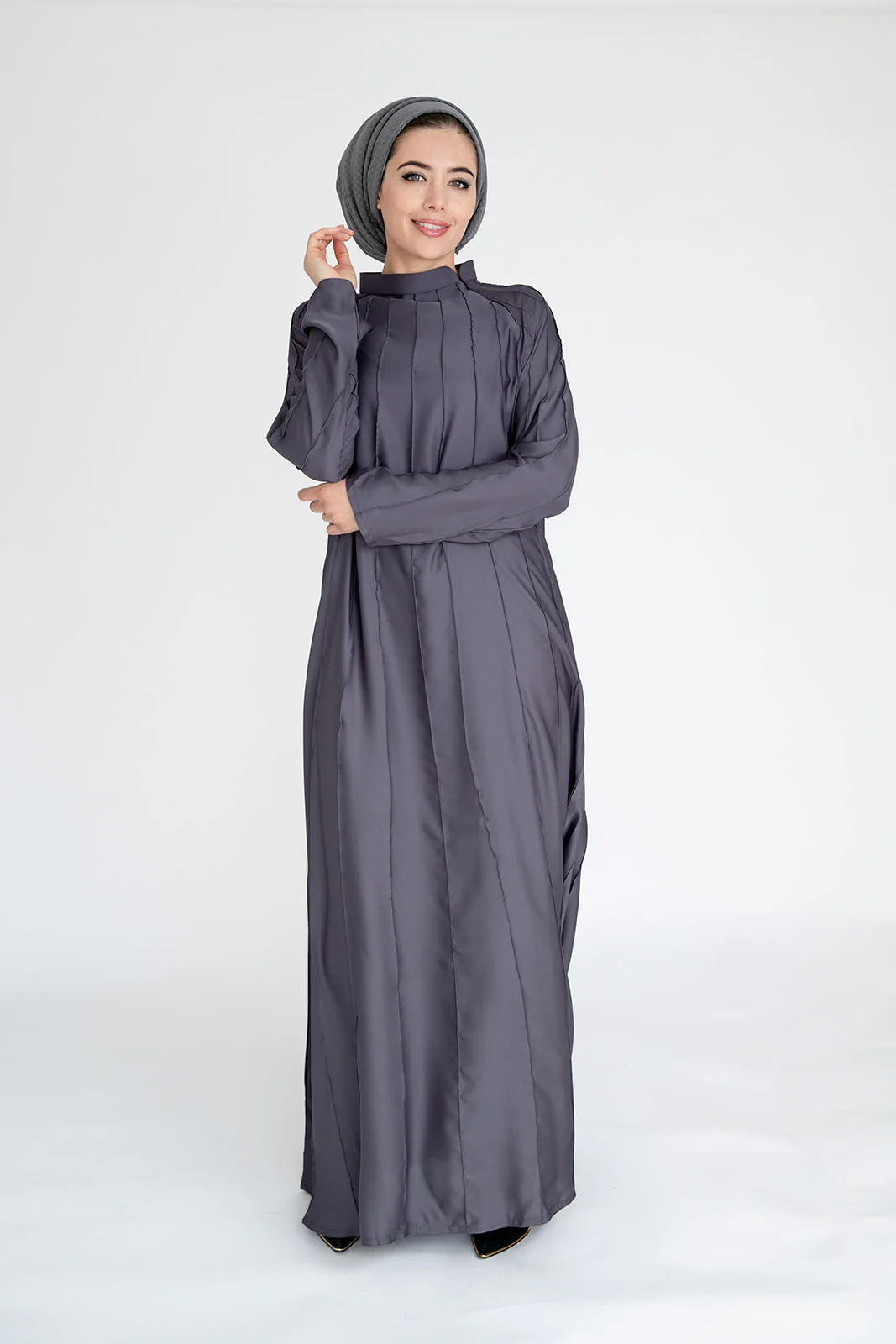 Grey Closed Abaya – Plain Umbrella Cut Design with Stitched Line Detailing - Image 3