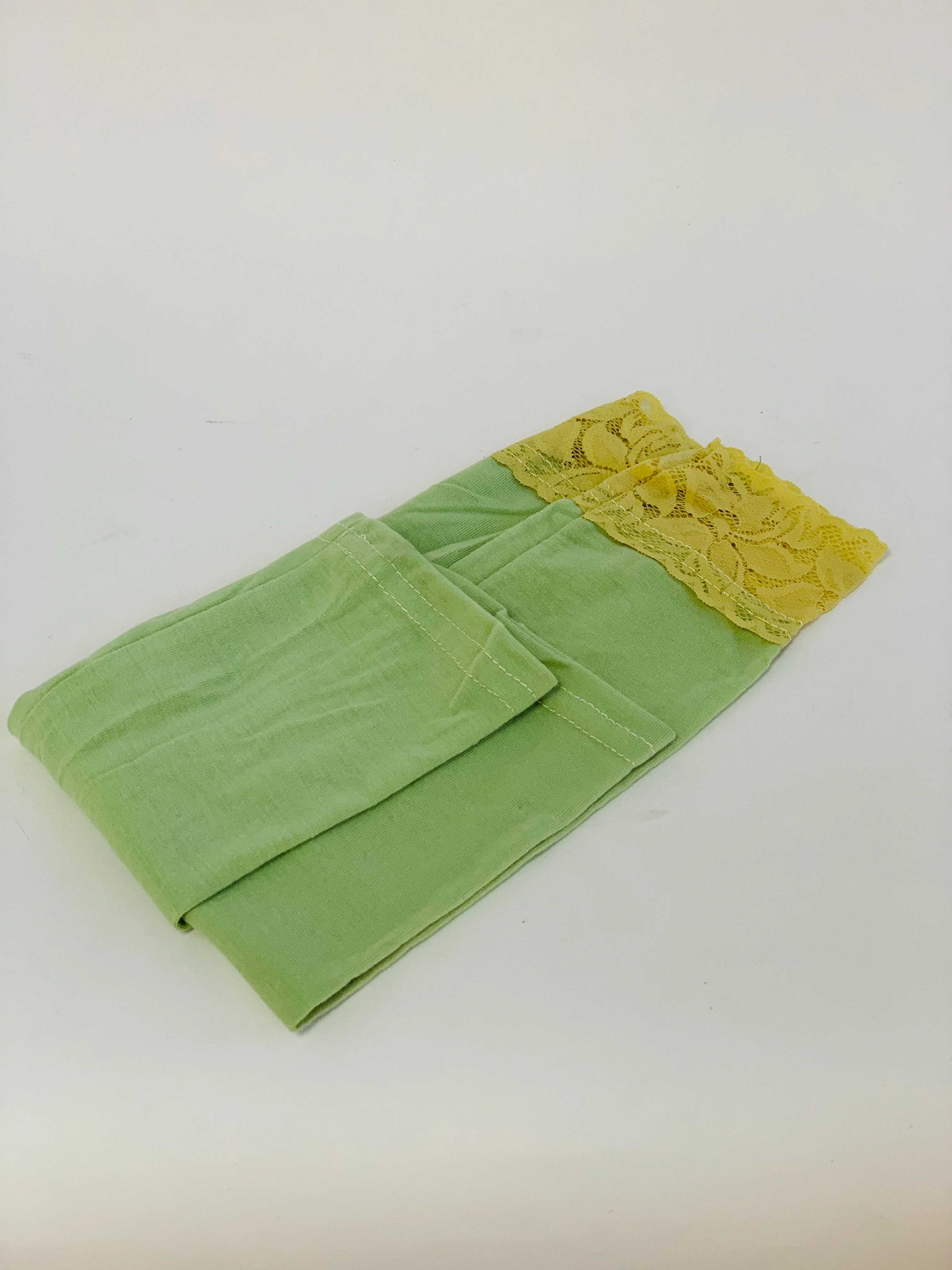 Lace trimmed Sleeves 14" - Image 4