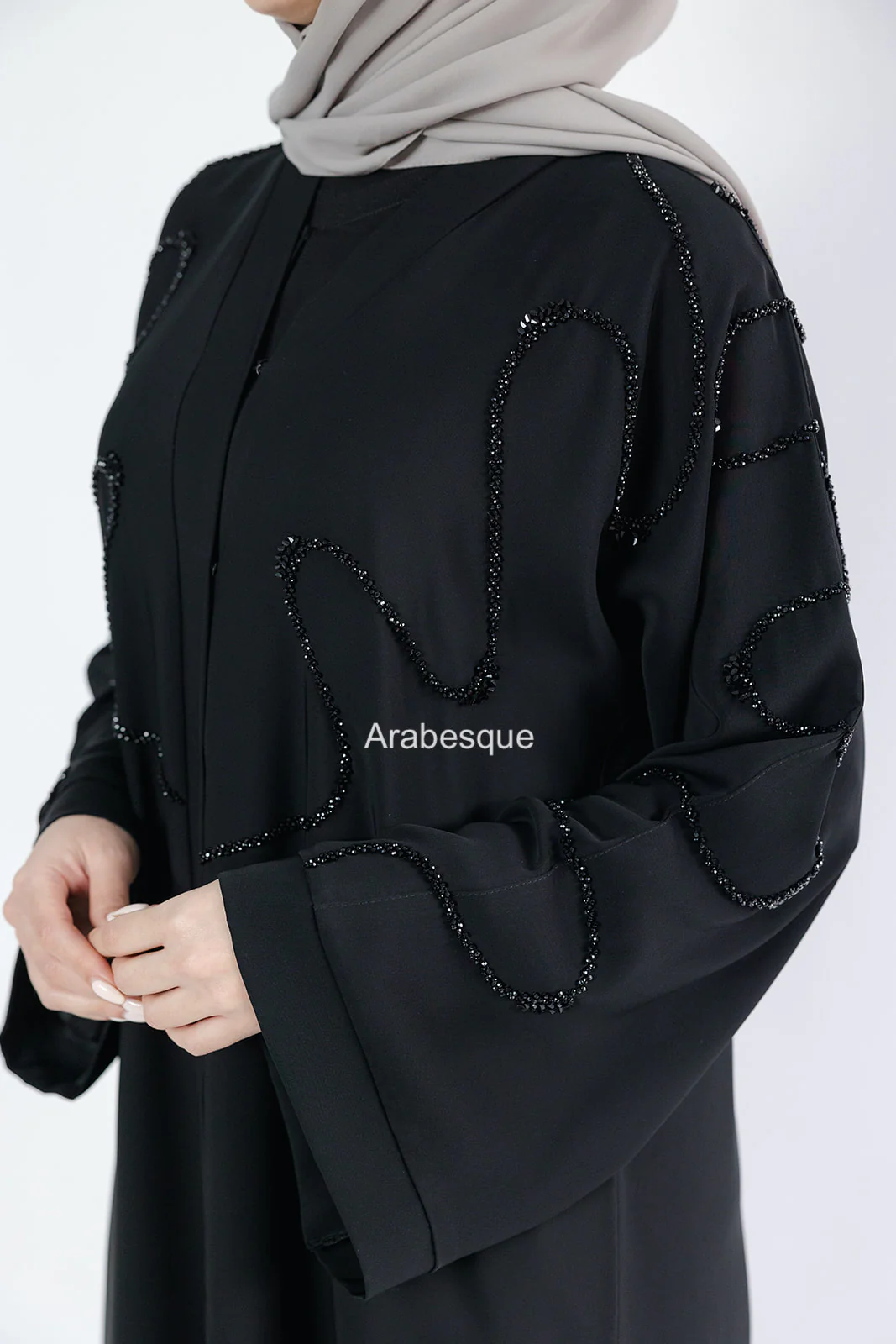 Black Open Abaya – Luxury Front Beaded Design - Image 4