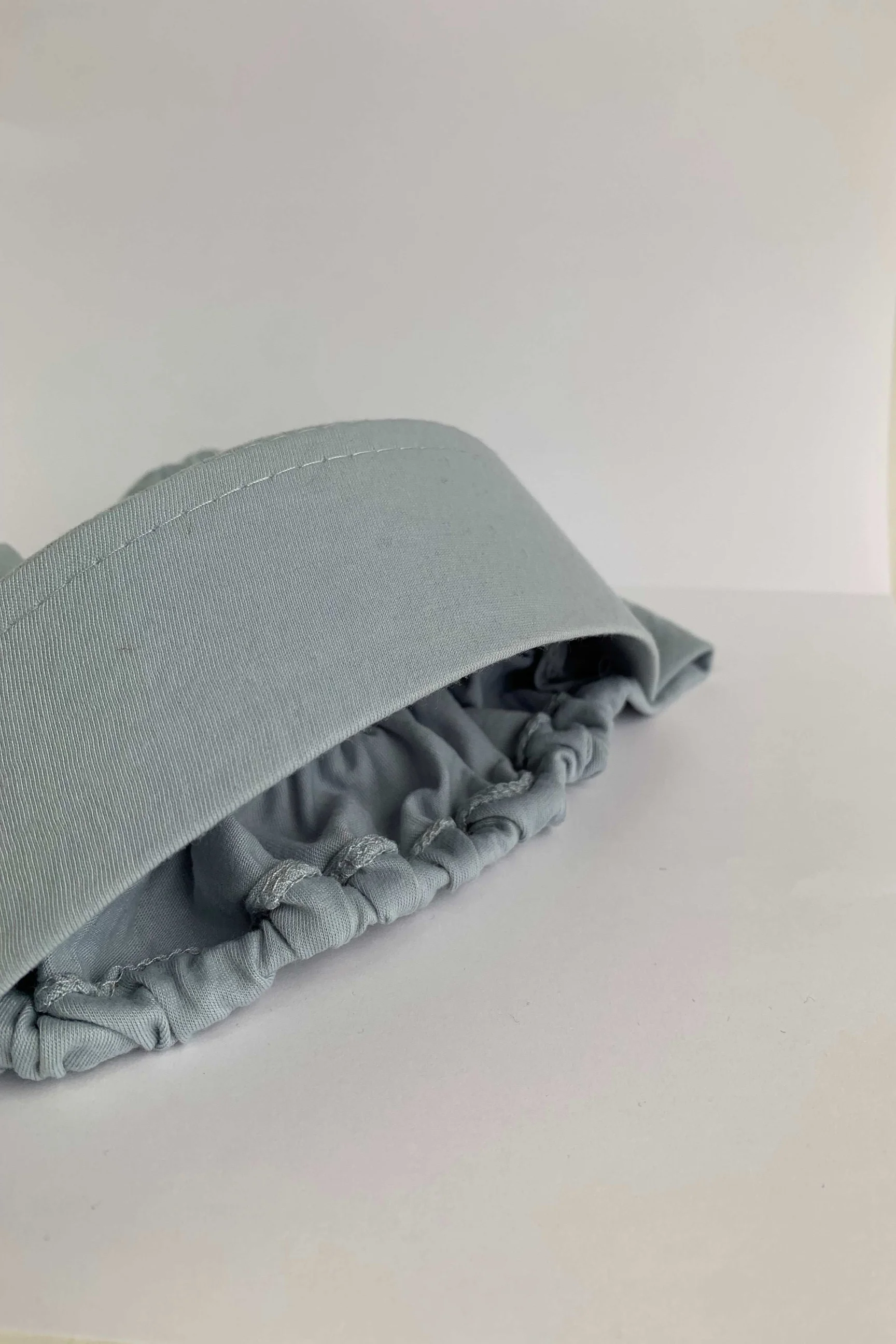 Plastic Front Underscarf - Image 32