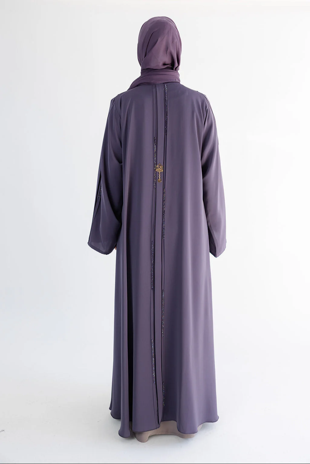Purple Open Abaya – Luxury Crystal Embellished Design - Image 5
