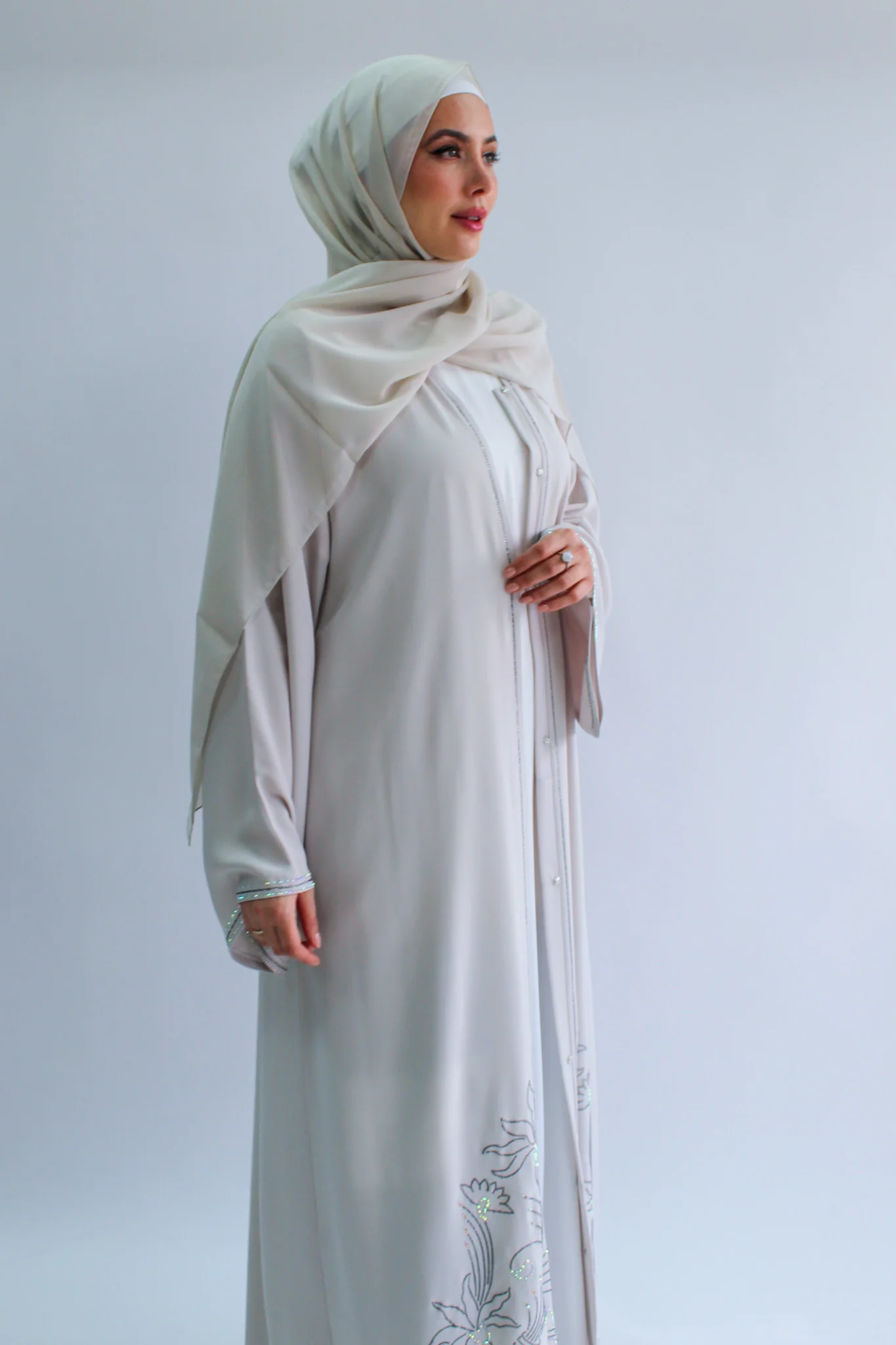Stone Open Abaya - Luxury Crystal Beaded Petal Abaya - Image 4